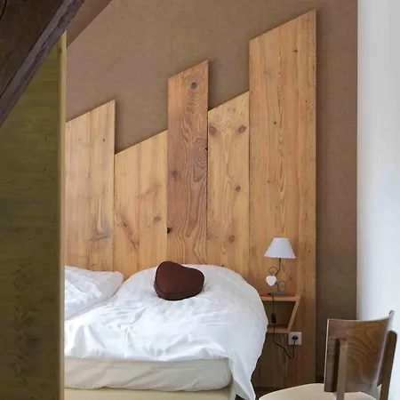 Nocleg ze śniadaniem La Griffe A Foin Au Restaurant Raisin D'or 3*