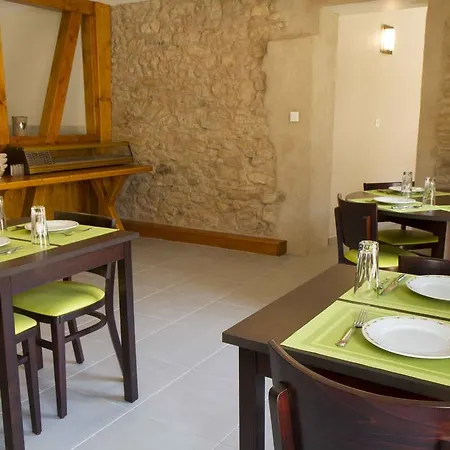 La Griffe A Foin Au Restaurant Raisin D'or 미텔베르하임
