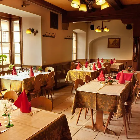 Bed & Breakfast La Griffe A Foin Au Restaurant Raisin D'or